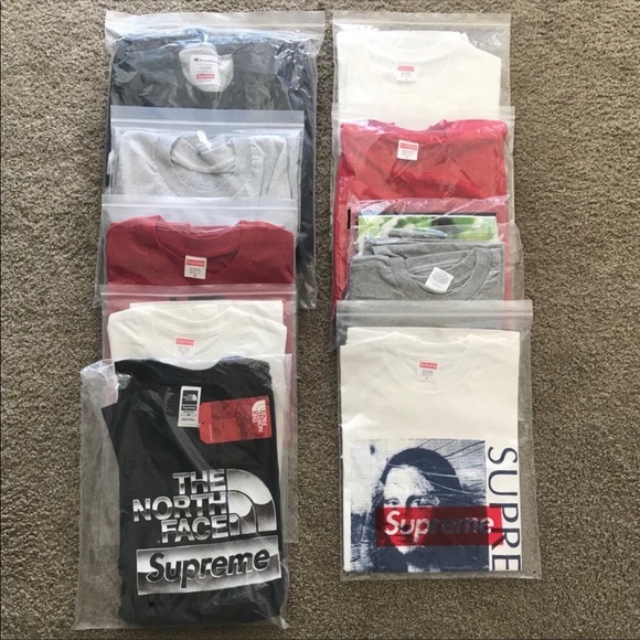 SUPREME MYSTERY BOX $150 - Picture 2 of 8